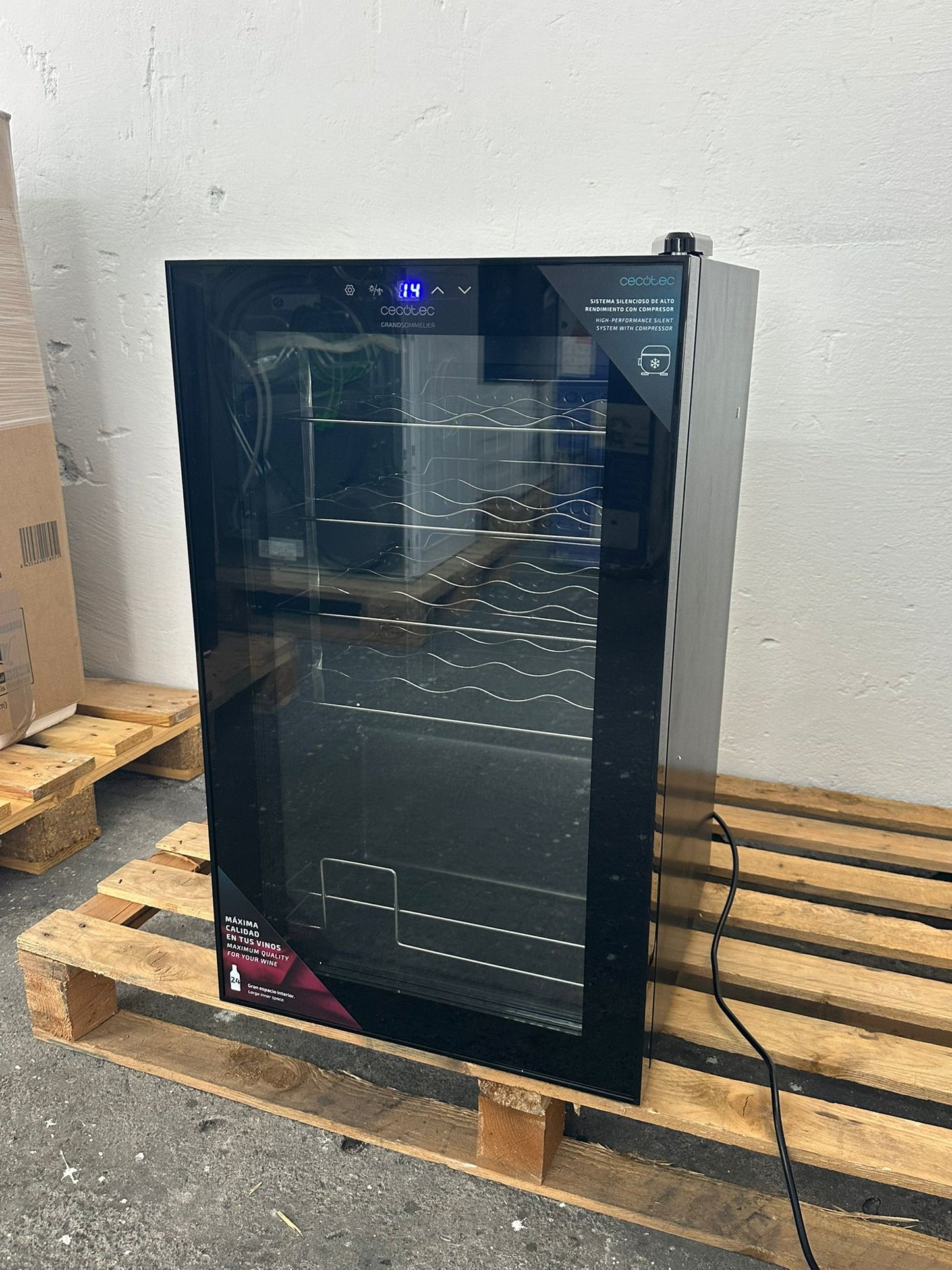 Cecotec GrandSommelier Răcitor de Vinuri 24 Sticle